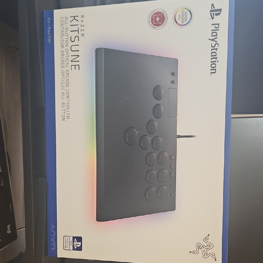 Brand New In Box. Razer Kitsune Black Arcade Controller for PlayStation